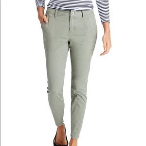 Vineyard Vines skinny utility pant